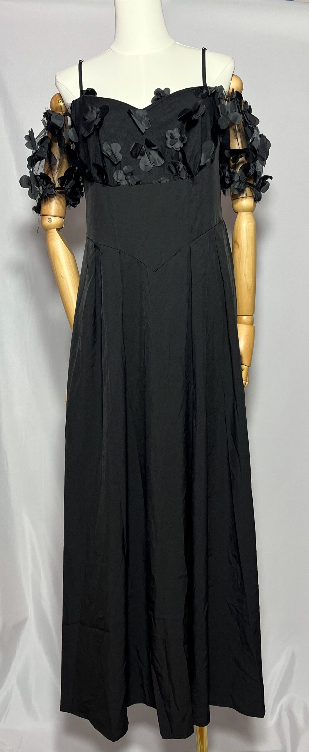 obleka (kopija) obleka (kopija)